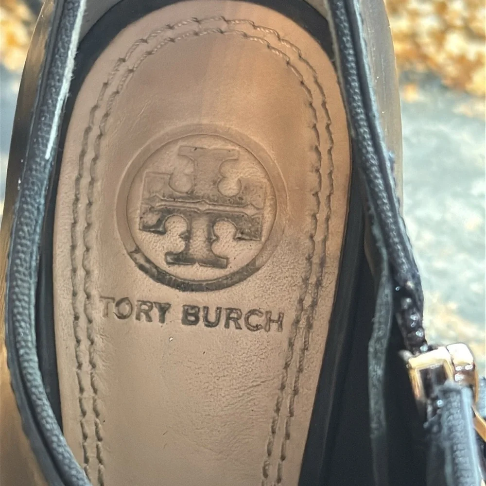 Tory Burch Chic Black Leather Ankle Boots w zippers‎